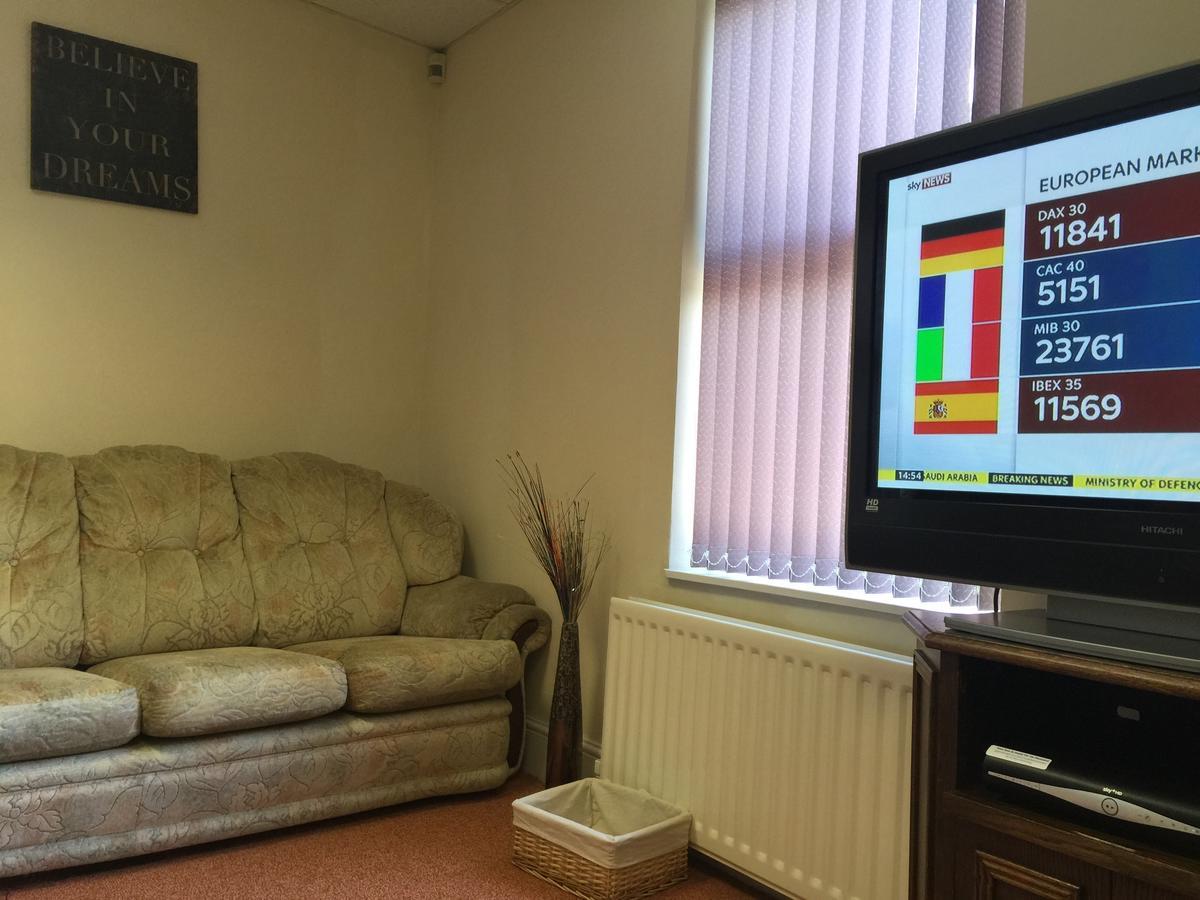 Adelaide House Apartman Luton  Kültér fotó