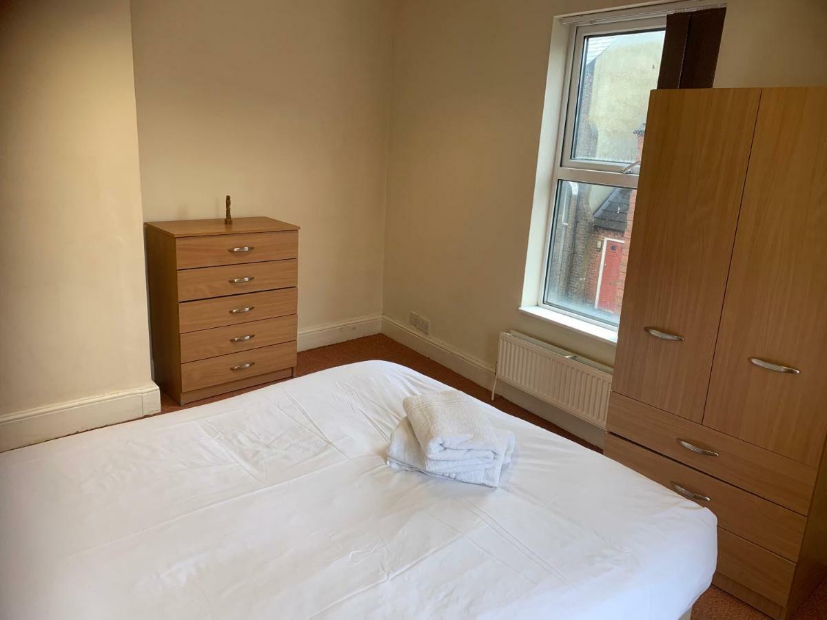 Adelaide House Apartman Luton  Kültér fotó