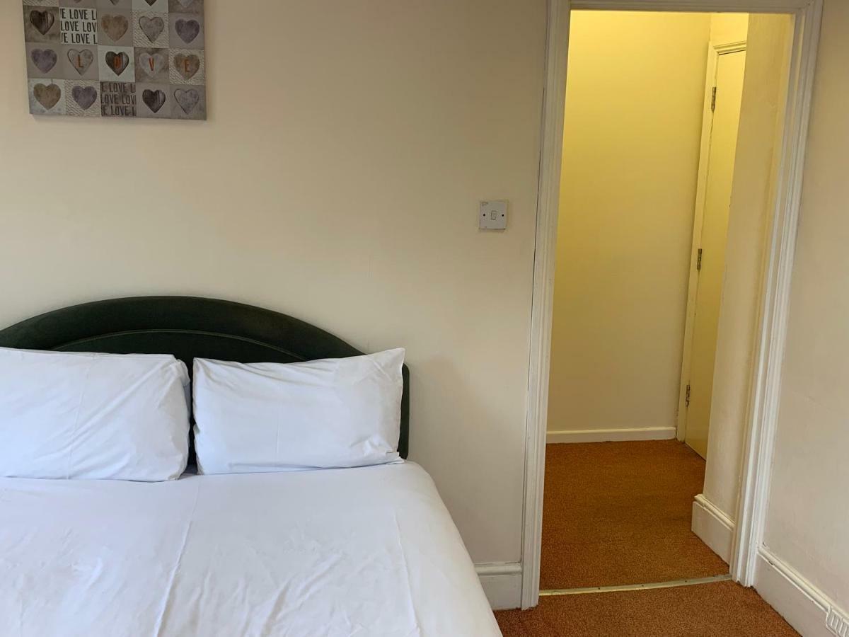 Adelaide House Apartman Luton  Kültér fotó